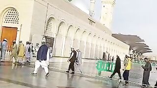 مدینہ منورہ روزہ پاک اس ویڈیو کو ضرور لائک کریں شکریہ