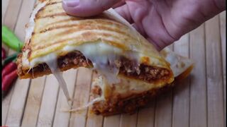 Qeema Cheese Sandwitch #trending #foodie