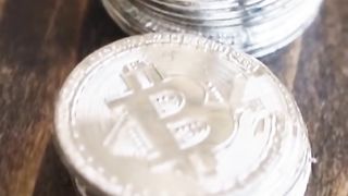 What is bitcoin?????????????