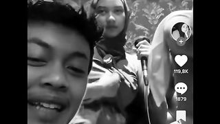 COWO HARUS TONTON INI