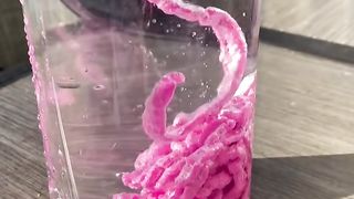 ExpLoring hydrophobic items magic