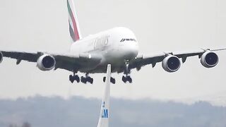 A380 HUGE Spray and A340 Arrival!