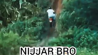 बाइक स्टंट#yuo race funny ???? Shorts video music wairal #nijjar bro.