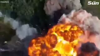 Ukrainian troops blow up Russian tank with American javelin missile
