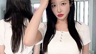 Cute Korean Girl