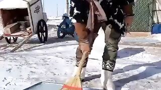 Make a specialized refrigerator in the arctic