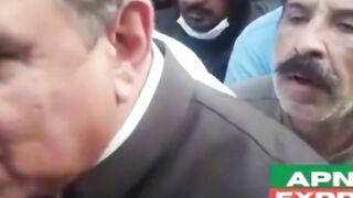 voice chirman pti shah Mehood qureshi