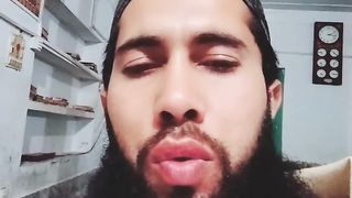 ھیں آنکھوں میں آنسوں ندمت کے اتنا