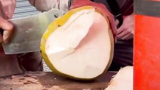 This coconut milk street vendor leaves nothing to waste! ????????