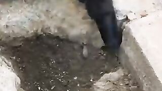 Astuces Superbe réparation de route DIY ! Le résultat est artistique