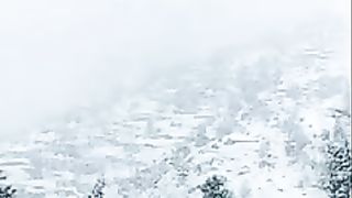 Snow kashmir beautiful weather liki