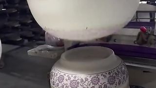 Getting the daily dose of oddly satisfying sights