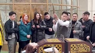 Magic tricks that will keep you on your toes