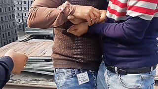 Do Friends ma hui Wrist watch k pechy larai