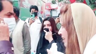 Zartaj Gill injured
