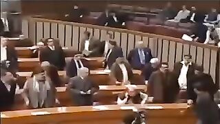 Imran khan entry