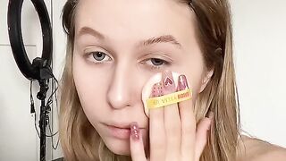 make-up from a gray mouse into a burning beauty