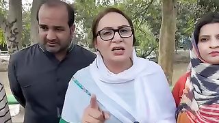 عمران خان کے گھر کا گیٹ ٹوٹ سکتا ہے تو؟ imran khan ke ghar ka gate toot sakta hai to #Breakingnews #PublicNews