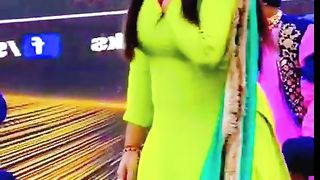 Miss mahi new and hott stage dance
