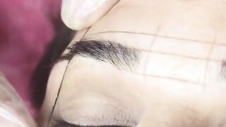 Stunning brow pigmentation with henna