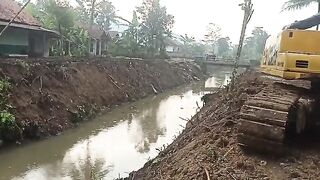 Pembangunan irigasi