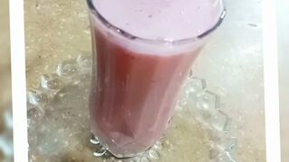 Strawberry milkshake lovers
