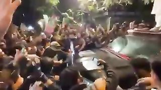 Enter to Khan zaman town