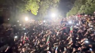 عمران_خان_جب_لاہور_داخل_ہوئے_تو_