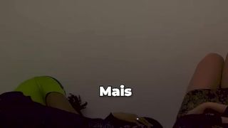 Ils Sont Enfermés Dans Une Boîte????