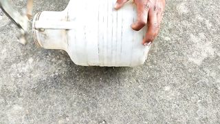 How to Prepare/Make Beautiful new Smoke free cement miniature wood stove using large plastic bottle - Gadgetzone24