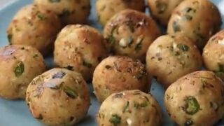Roti aloo ball recipe ( subscribe please )