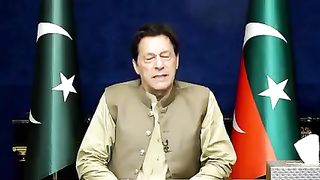 عمران خان شدید غصہ میں imran khan shaded gussa main #imrankhan #breakingnews #publicnews