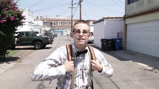 Nerd Exposes Hostile Hoopers at Venice Beach