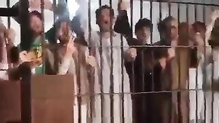 عمران خان پی ٹی آئی کے کارکن جیل میں #imrankhan #publicnews #breakingnews