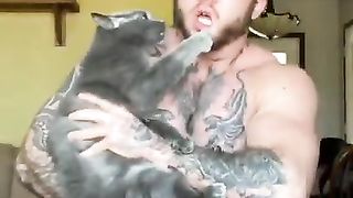 Clever cat only watch this video