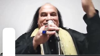 QALANDERS KI JEET KI KUSHI NA CHAHAT FATEH ALI KHAN KA NEW SONG????