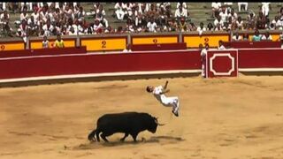 SPAIN: Pamplona-Fiesta de San Fermin - Recortes (Bull Jump) 2023
