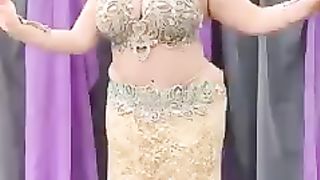 Beautiful girl  belly  dance