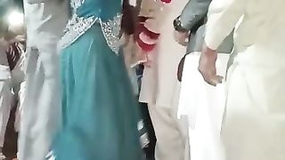 Dance 32