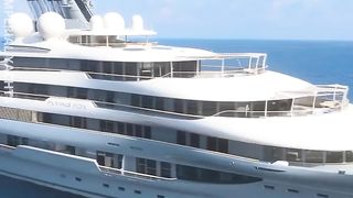 This Is The Most Expensive Yacht In The World!!