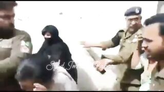 Police gerdi 2