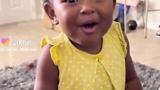 #TopVidios #Funnyvideo #ViralVideo #Baby