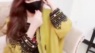 Beautiful Balochi girl dance