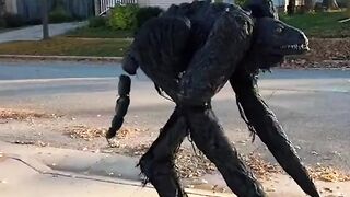 How Would You React If This Thing Knocks On Your Door???