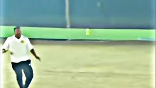 Behtreen Fielding Hans Hans k Pagal