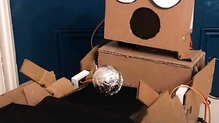 Let's meet The Magician Robot!