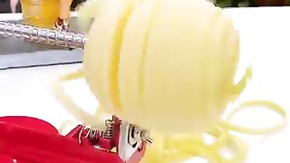 Smart_Home_Gadgets!????Smart_appliances,_Home_cleaning_Invention_kitchen_Makeup,Beauty_#shorts_(5)
