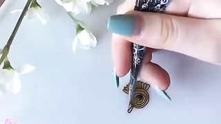 Tiki mehndi design