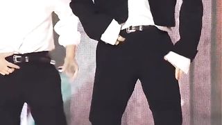 FELIX STRAYKIDS