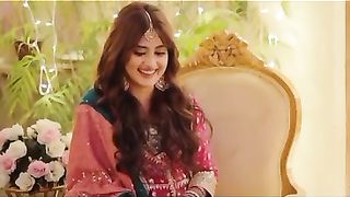 Sajal aly on the set of kuch ankahi with rabia mughni